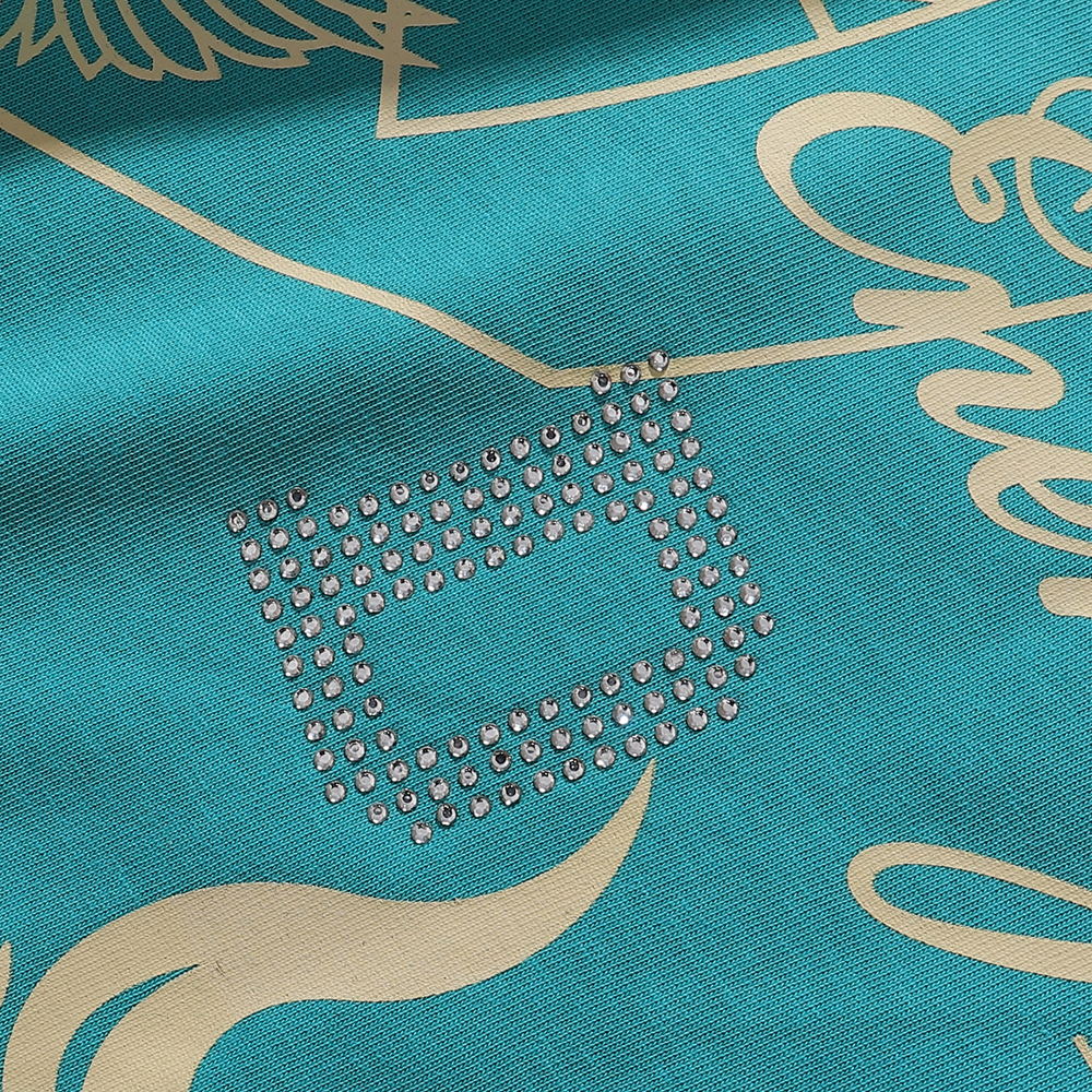 images/2108-r3bel-only-the-strong-graphic-crop-tee/11.jpg